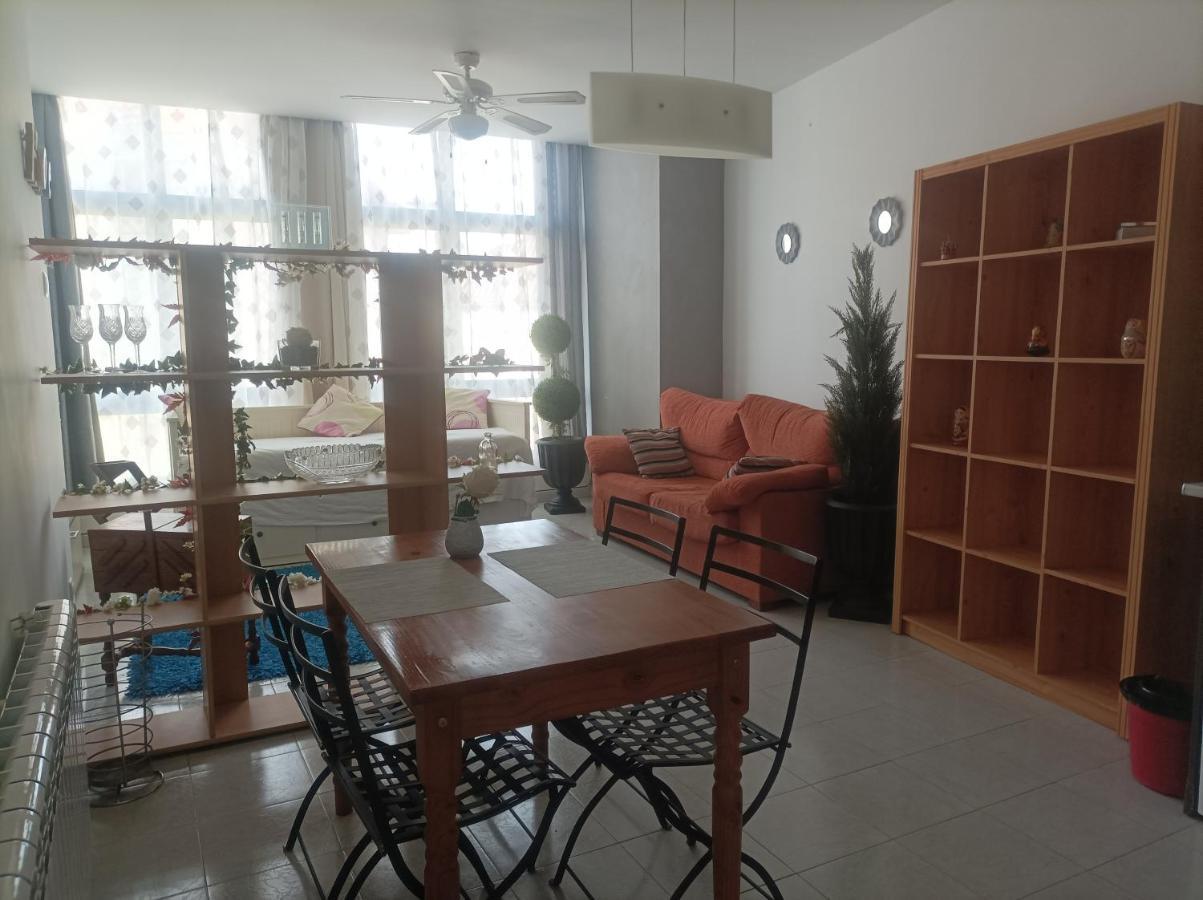 Apartamento Luminoso En El Astillero Kültér fotó